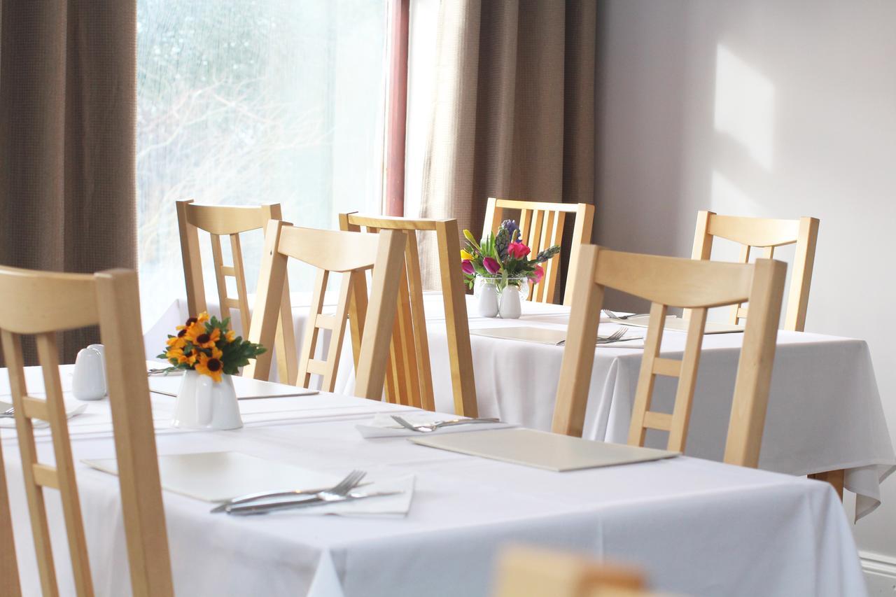 Vale Park Hotel Баррі Екстер'єр фото